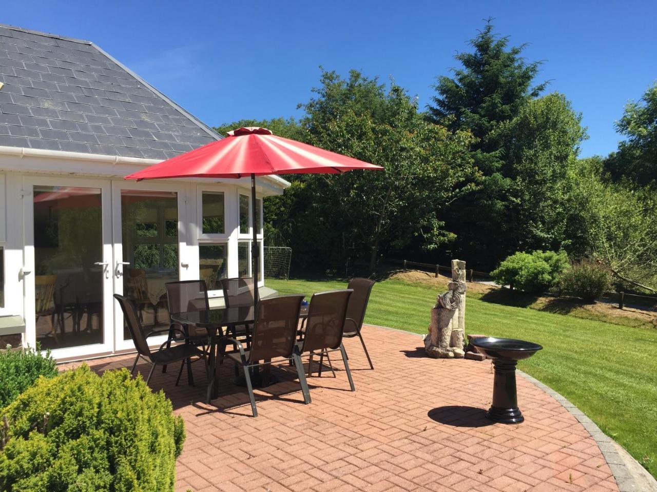 2 Mile Lodge Kenmare Εξωτερικό φωτογραφία