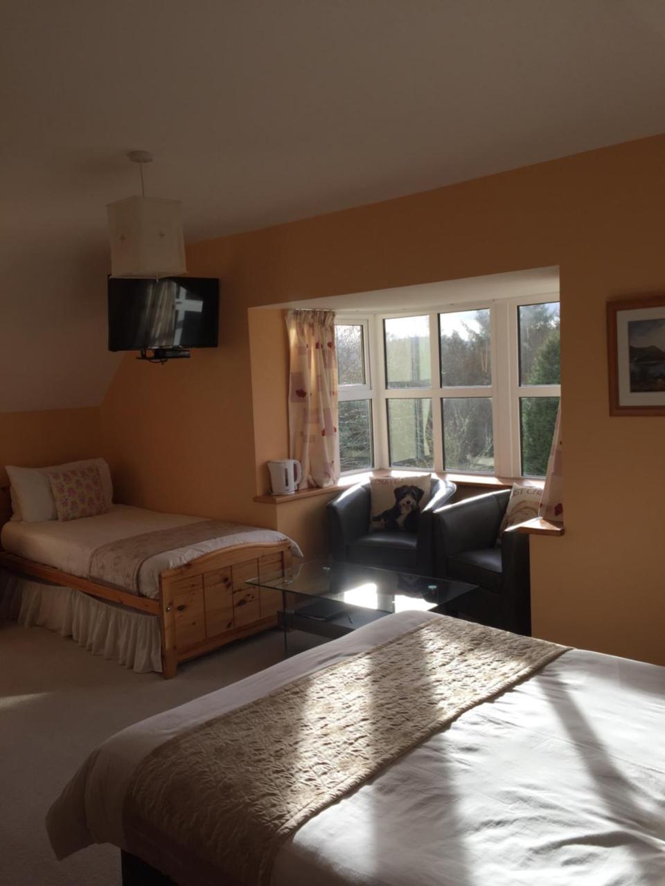 2 Mile Lodge Kenmare Εξωτερικό φωτογραφία
